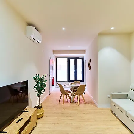 Apartamentos Delia By Gaiarooms León Zewnętrze zdjęcie